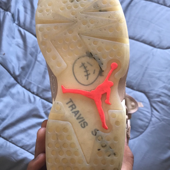 Travis Scott Jordan 6. Barely worn - Picture 3 of 5